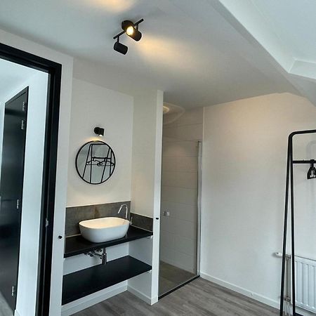 Cozy Holiday Home In Vrouwenpolder Close To The Beach Buitenkant foto