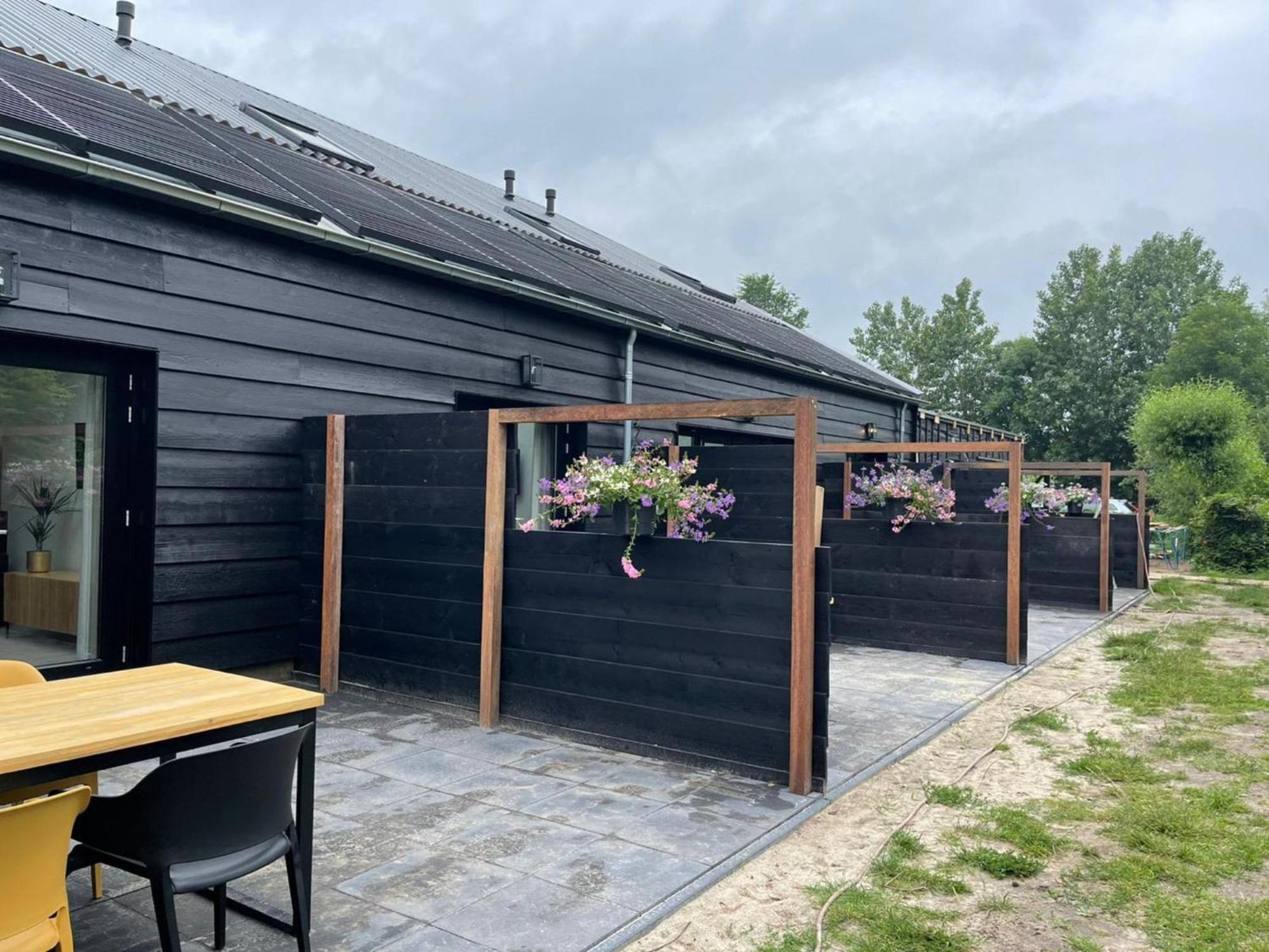 Cozy Holiday Home In Vrouwenpolder Close To The Beach Buitenkant foto