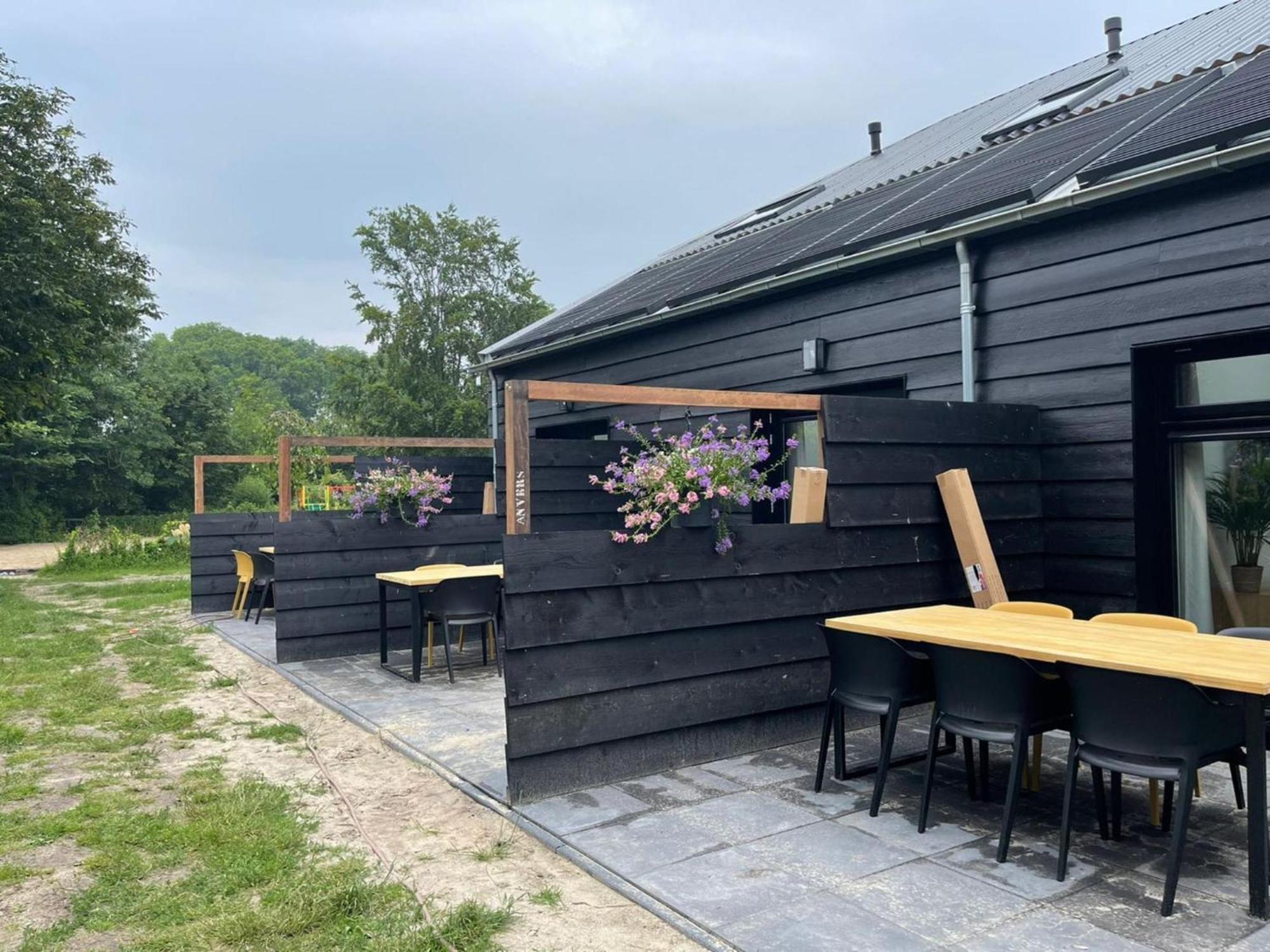 Cozy Holiday Home In Vrouwenpolder Close To The Beach Buitenkant foto